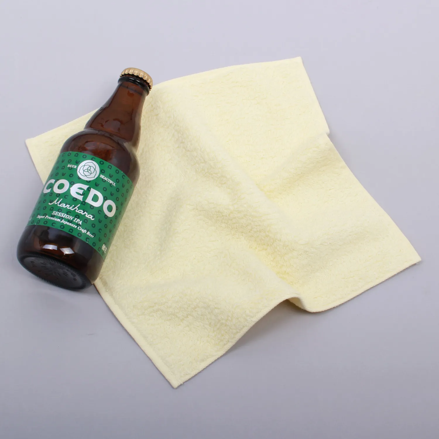 Coedo serviette Marihana coton bio teinture bière