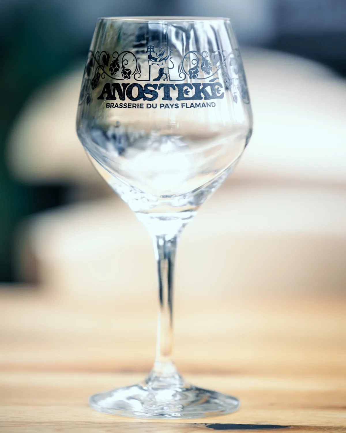 Anosteké Verre à bière officiel gravé