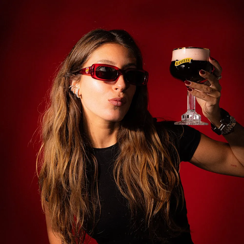 Kasteel Rouge lunettes de soleil rouges festival