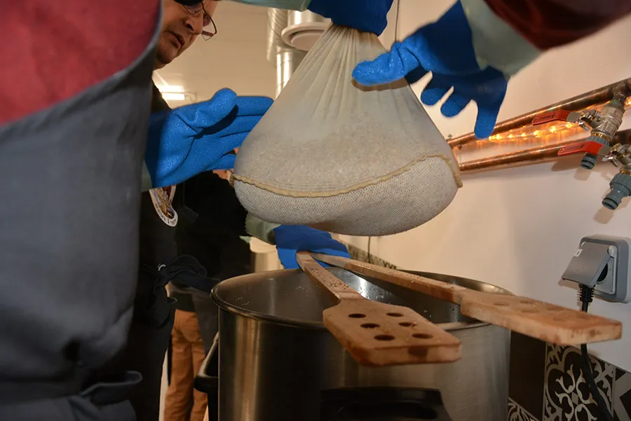 Les Brasseurs de la Vie atelier de brassage initiation